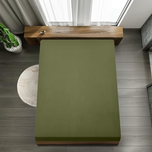 Utopia Bedding Fitted Sheet - Deep Pocket 14 inch (35 cm) - Easy Care - Soft Brushed Microfibre Fabric - Shrinkage and Fade Resistant - Bottom Sheet
