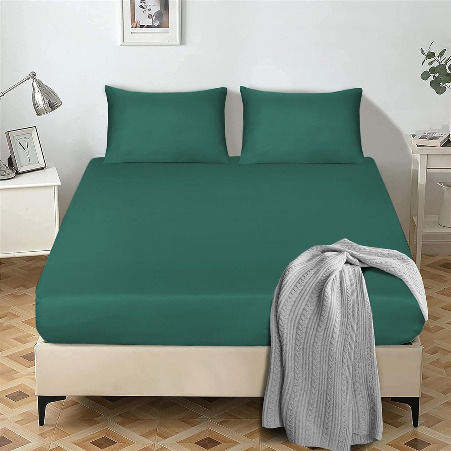 Fitted Sheet 25 cm Deep Brushed Microfiber Ultra Soft No-Iron Wrinkle-Resistant Plain Dyed Fitted Bed Sheets Hypoallergenic Breathable Sheets