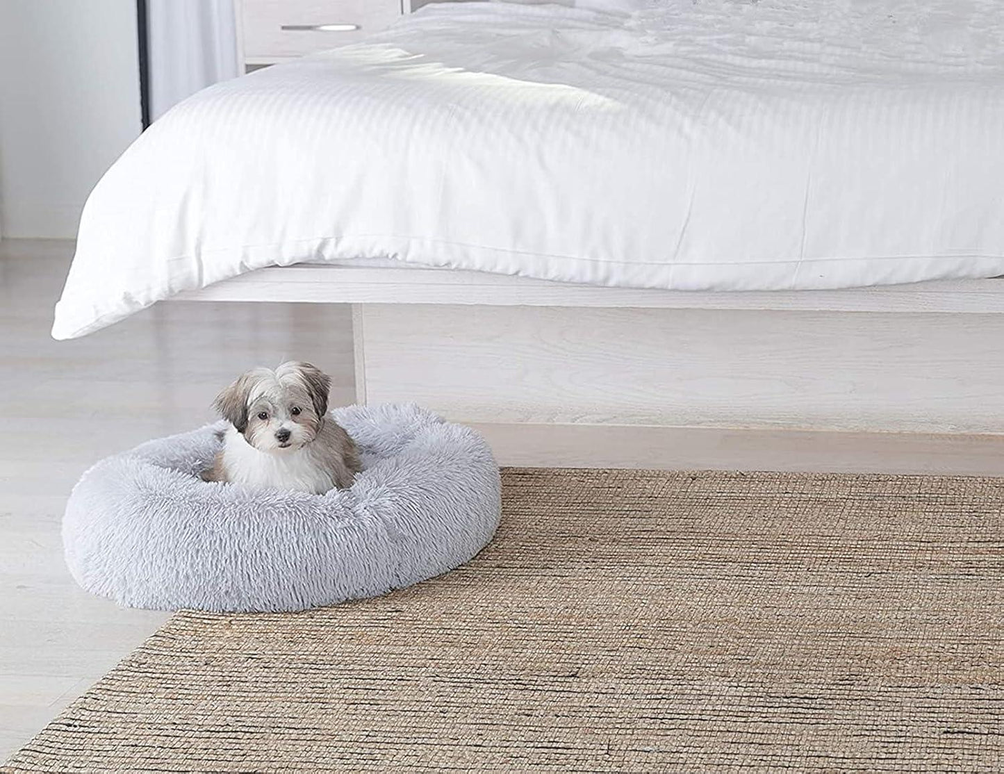 Enjamoy Plush Donut Dog Bed, Calming Round Dog Cat Bed Soft and Fluffy Cuddler Pet Cushion Self-Warming Puppy Beds Machine Washable, Grey 50cm - Comfort Style