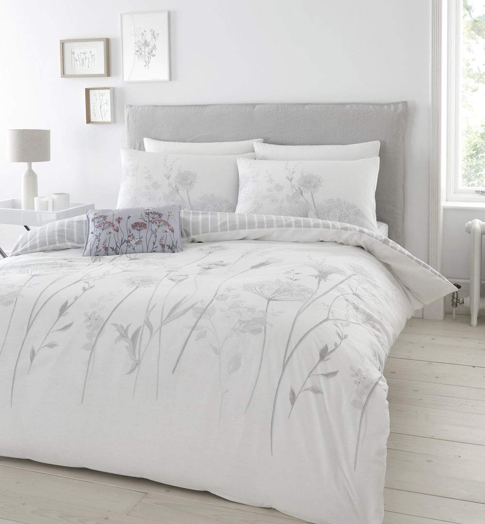 Catherine Lansfield Meadowsweet Floral Reversible Duvet Cover Set with Pillowcase - Comfort Style