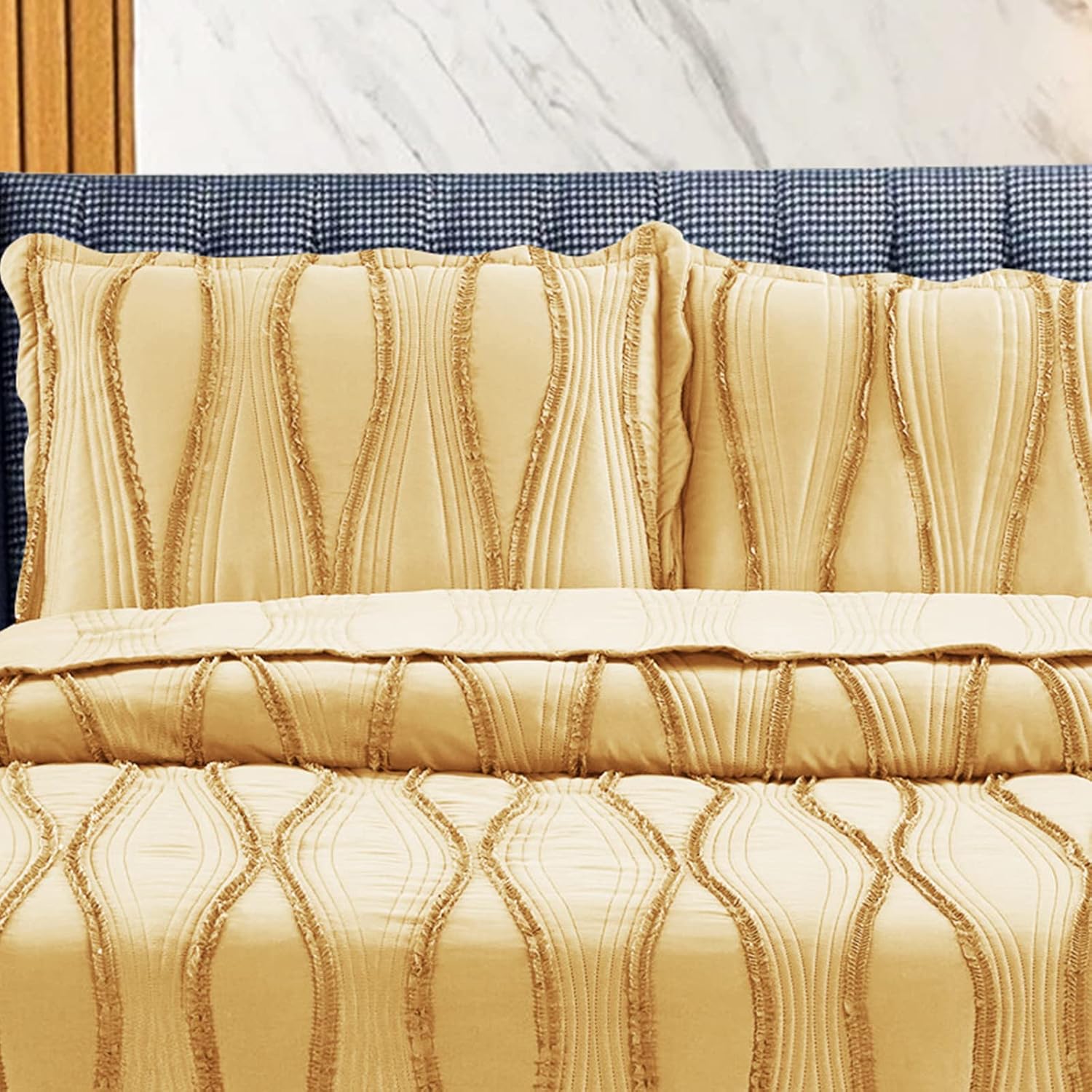 PHP Beautiful Quilted Bedspread Throw Embossed Frilled Pattern Quilt Coverlets Bedspreads Throw Bedding for All Season Comforter Set - Mustard - Single