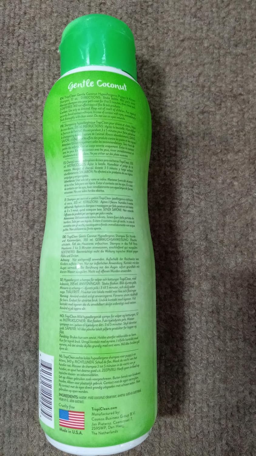 TropiClean Dog Shampoo Grooming Supplies - Hypoallergenic Puppy & Kitten Shampoo Gentle Cleansing for Sensitive Skin - Derived from Natural Ingredients - Used by Groomers - Gentle Coconut, 355ml