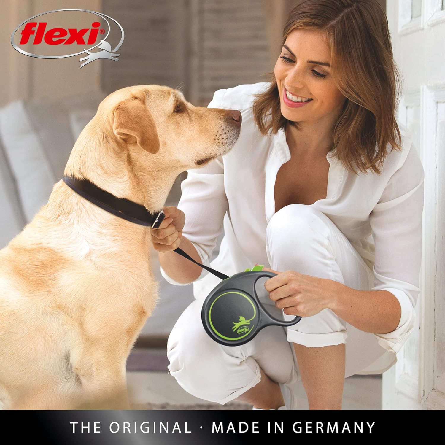 Flexi New Classic Tape Blue Large 8m Retractable Dog Leash/Lead for dogs up to 50kg/110lbs - Comfort Style